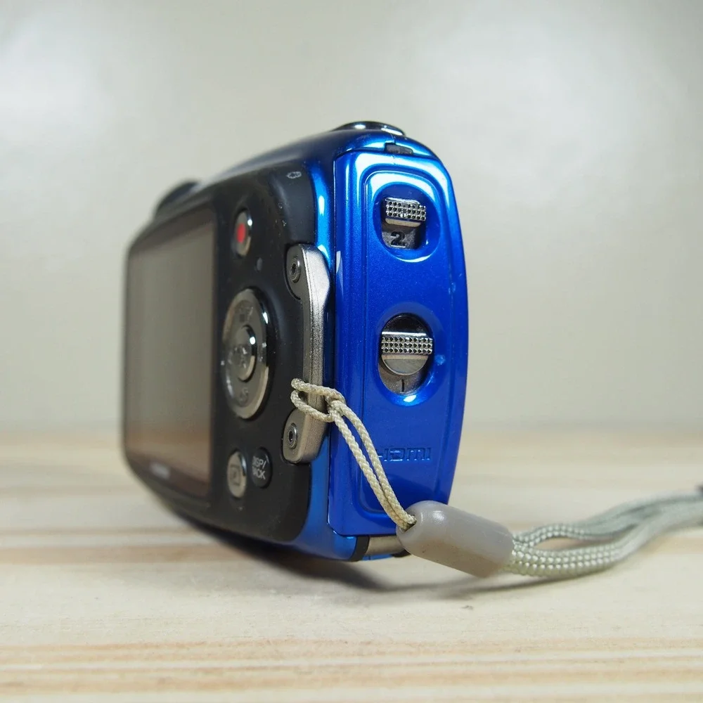Fujifilm FinePix XP50 14.4MP‎ Digital Camera Bundle Blue W/Charger + Battery EUC